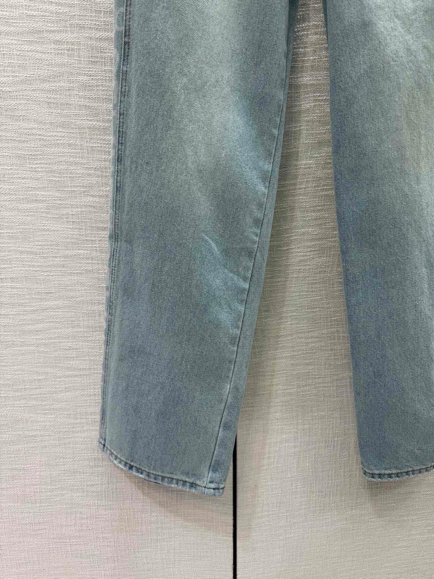 賽C家-2404 撞色logo高腰直筒牛仔褲
