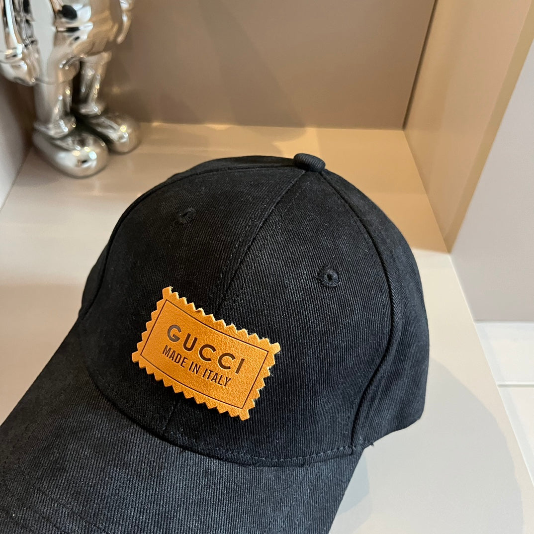 古G家-新款 皮製Logo鴨舌帽 黑色