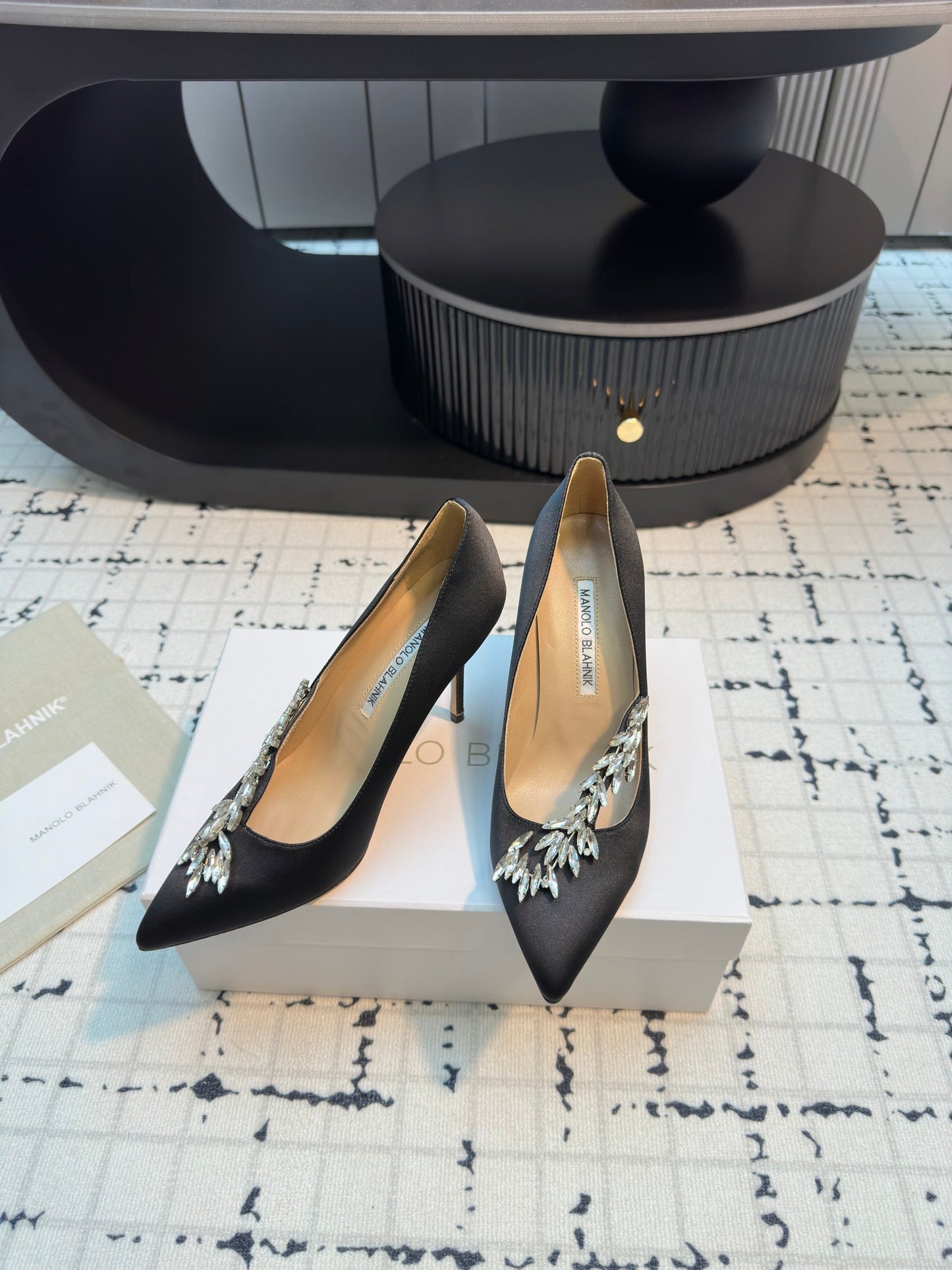 Manolo Blahnik-2024 高跟鞋 黑色