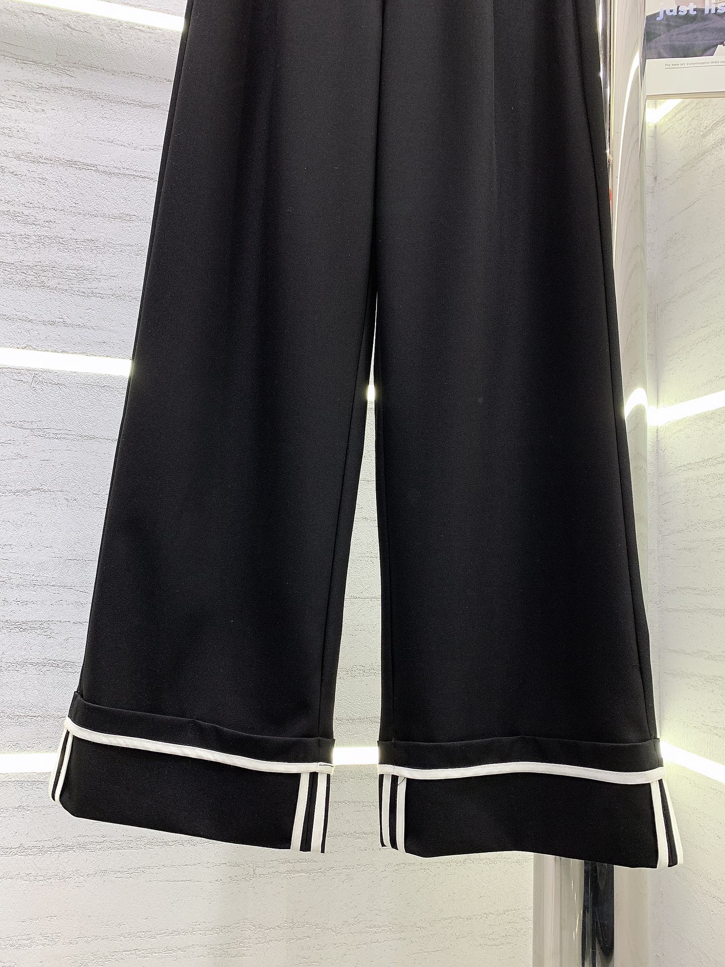 巴黎世-2403 新款捲邊西裝褲