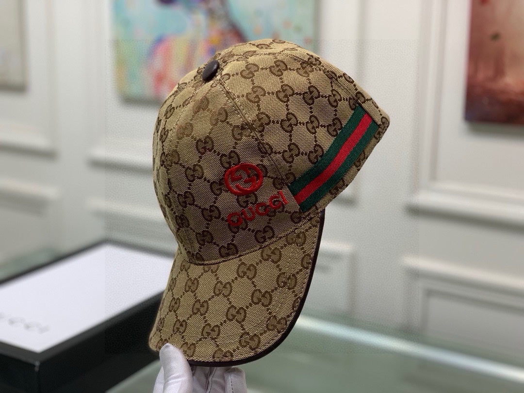 古G家-經典款紅Logo棒球帽 咖啡色
