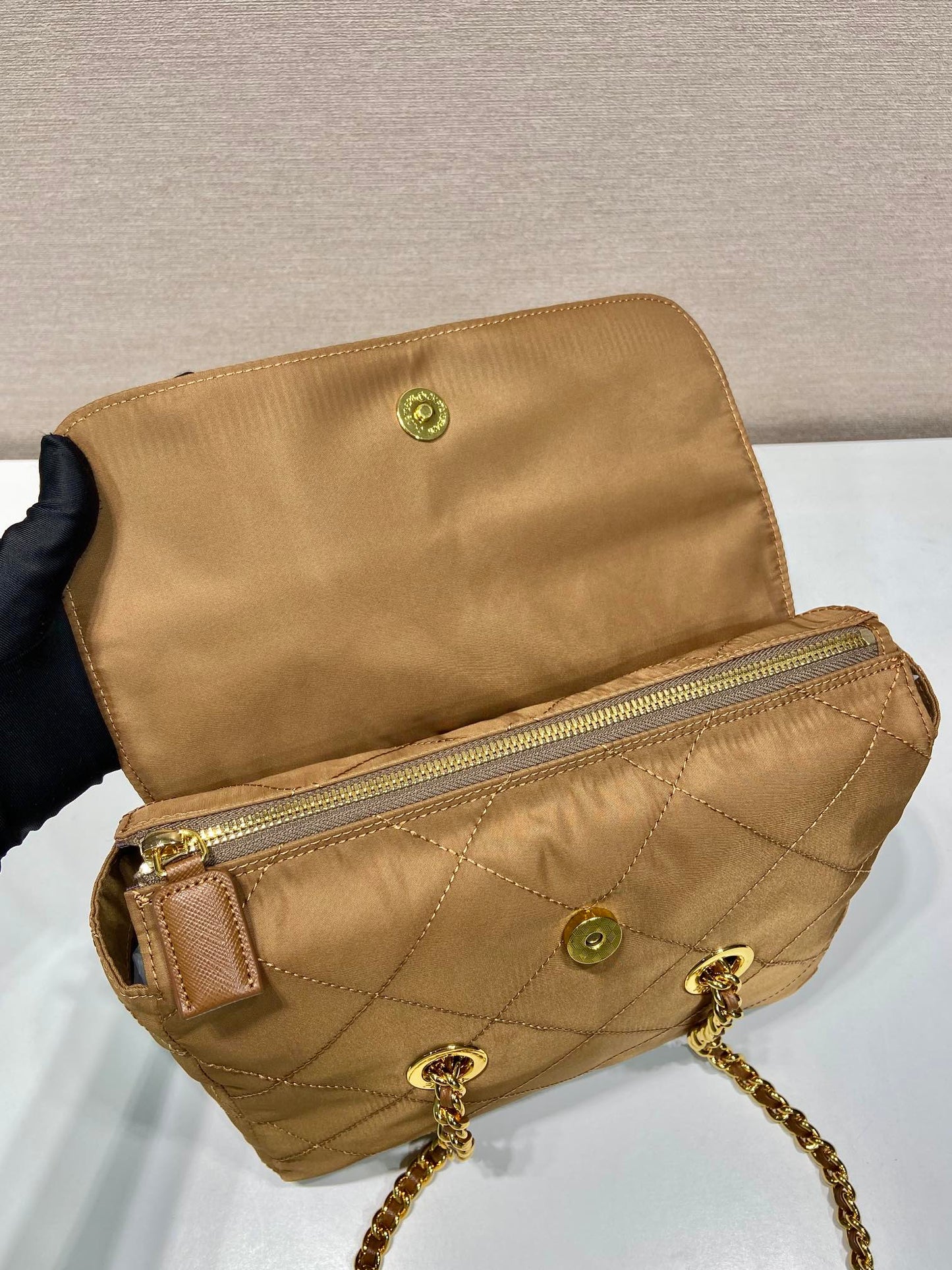 普P家-中古掀蓋包 棕色
