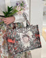 迪D家-2024春夏系列 Book Tote 太陽刺繡 白粉色 中號
