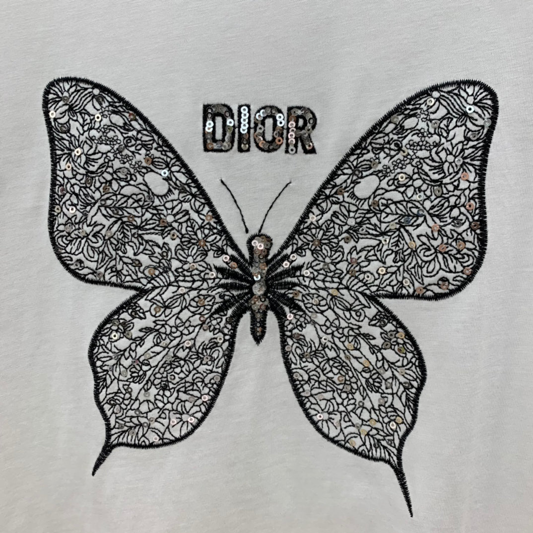 迪D家-2403 蝴蝶刺繡logo圓領短袖TEE 白色