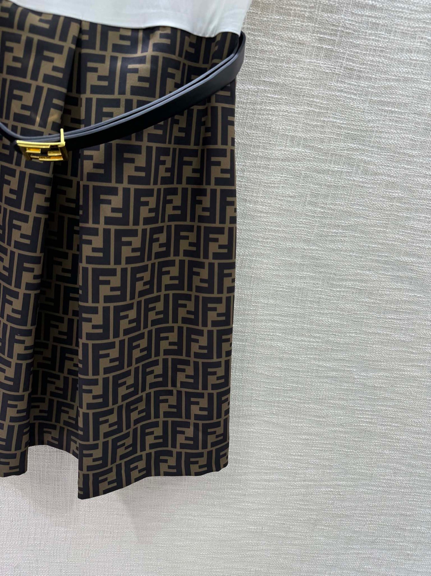 芬F家-2403 雙F拼接襯衫式排扣洋裝