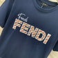 芬F家-2403 24SS春夏新款Logo刺繡圓領短袖TEE 藍色