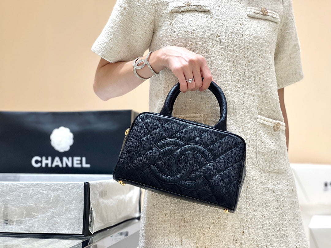 小香家-Chanel Vintage 中古保齡球包 黑色