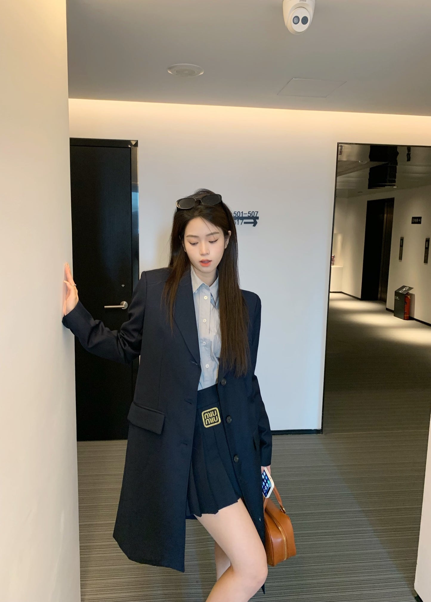 穆Ｍ家-2404 24Ss 春夏Miu藏青色休閒西服長外套