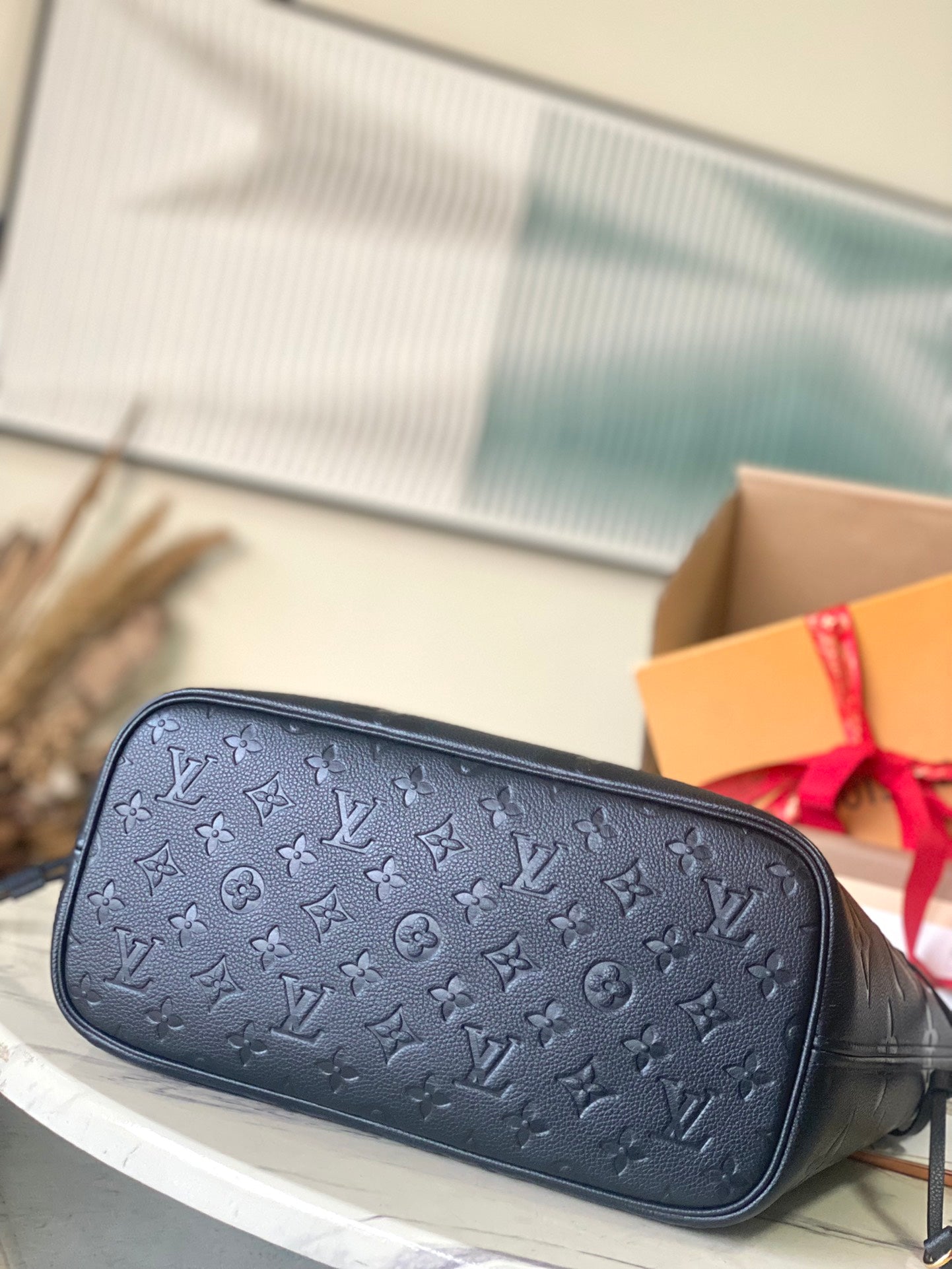M45685 路L家-Neverfull MM 手提包 黑色