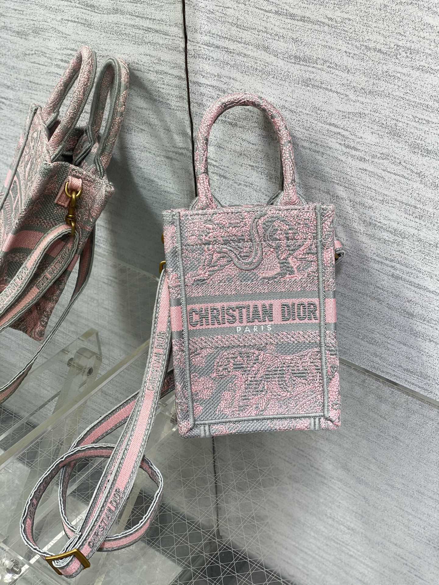 迪D家-Tote Sauvage茹伊印花刺繡系列 粉灰色 mini
