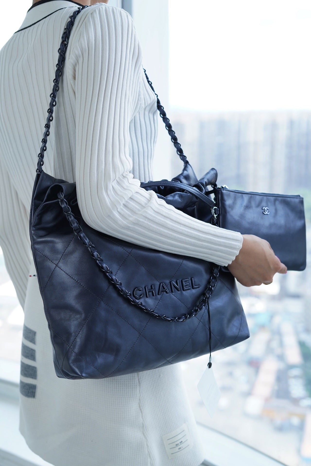 小香家-Chanel 22號手袋 金屬藍小號