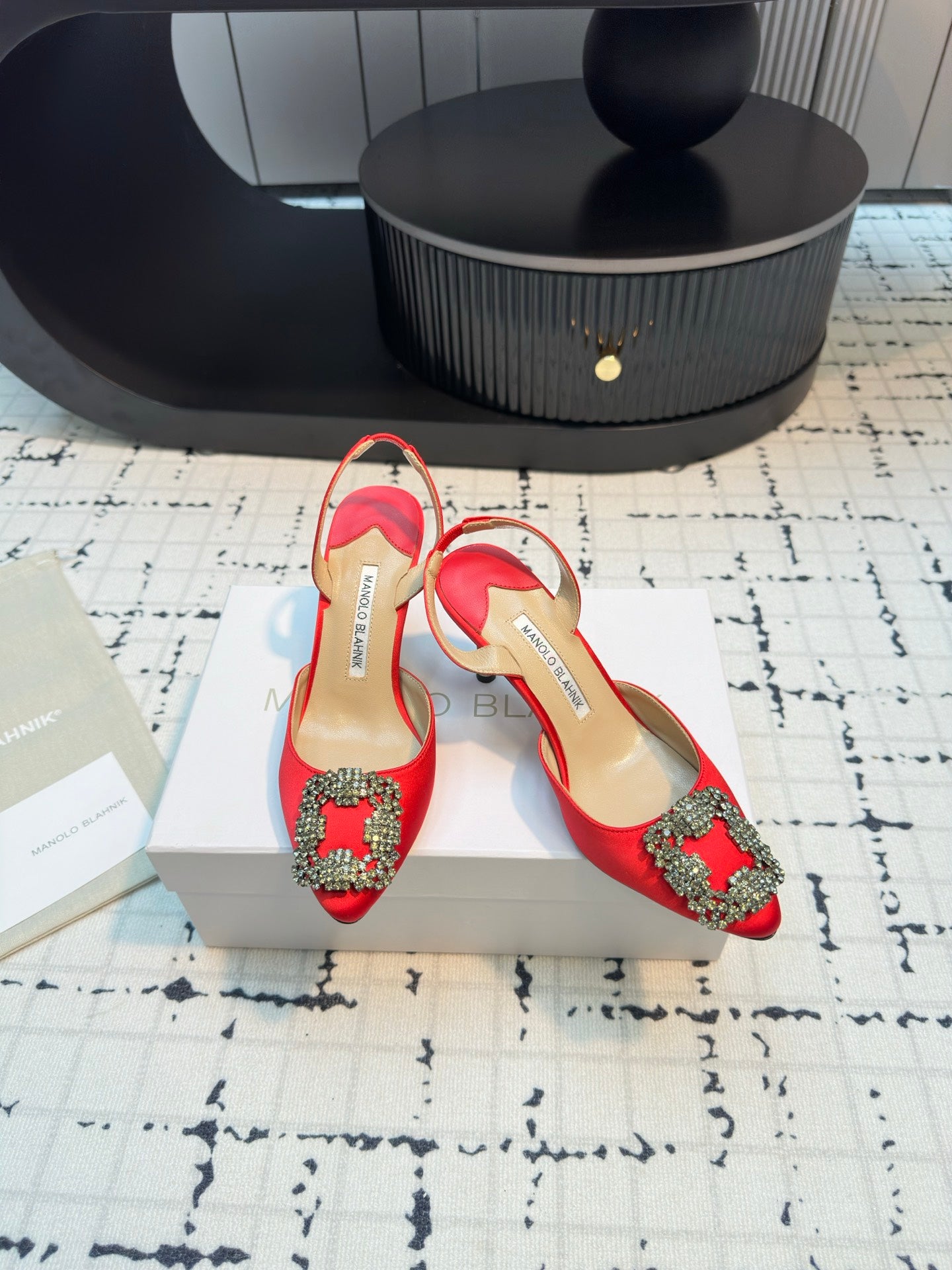 Manolo Blahnik-2024 高跟涼鞋 紅色