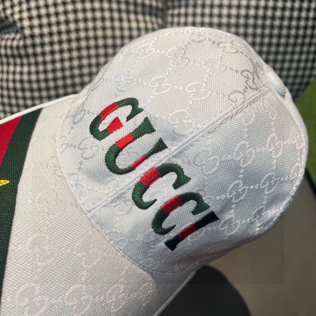 古G家-重工刺繡棒球帽 白色
