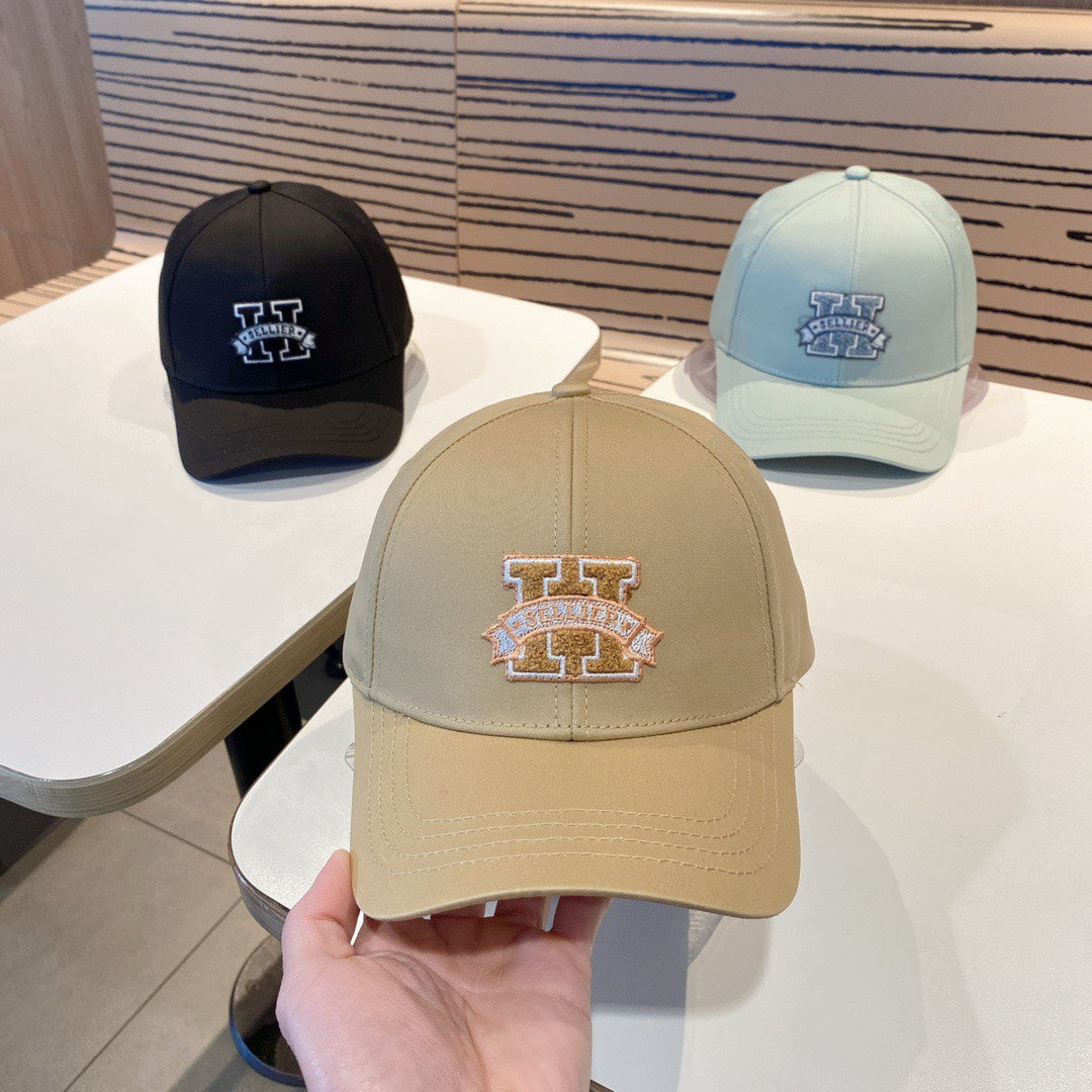 小愛款-韓版刺繡Logo棒球帽
