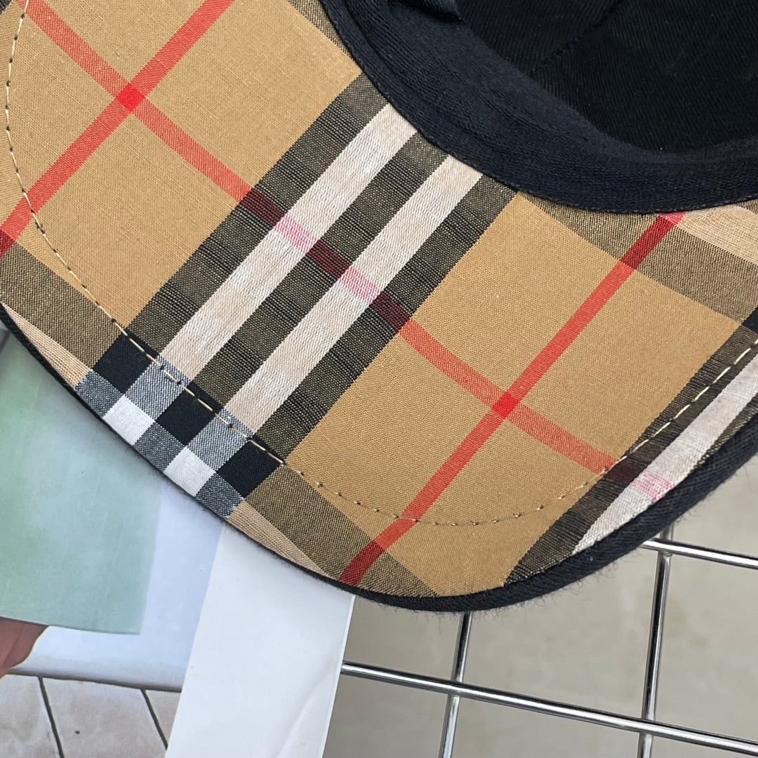 巴B家-新款內格紋刺繡字母棒球帽