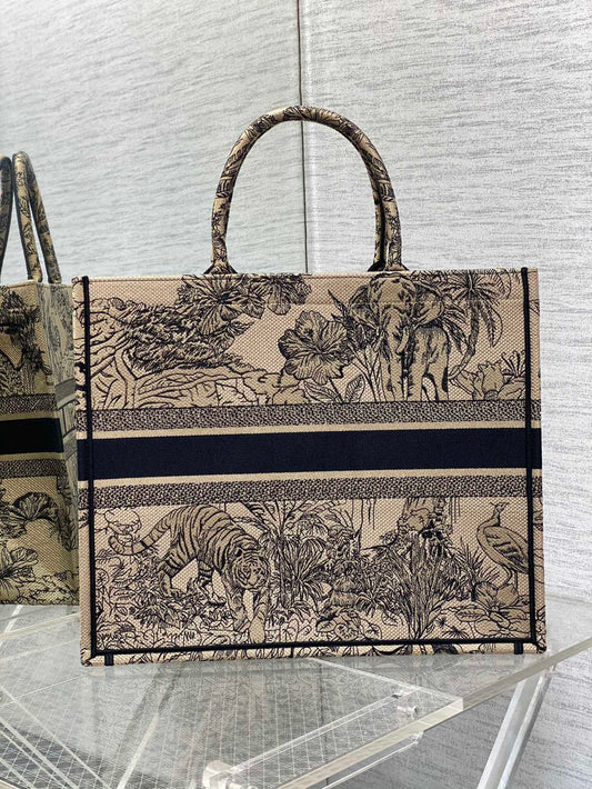 迪D家-Book Tote 2023春夏系列 老虎刺繡 杏色 大號