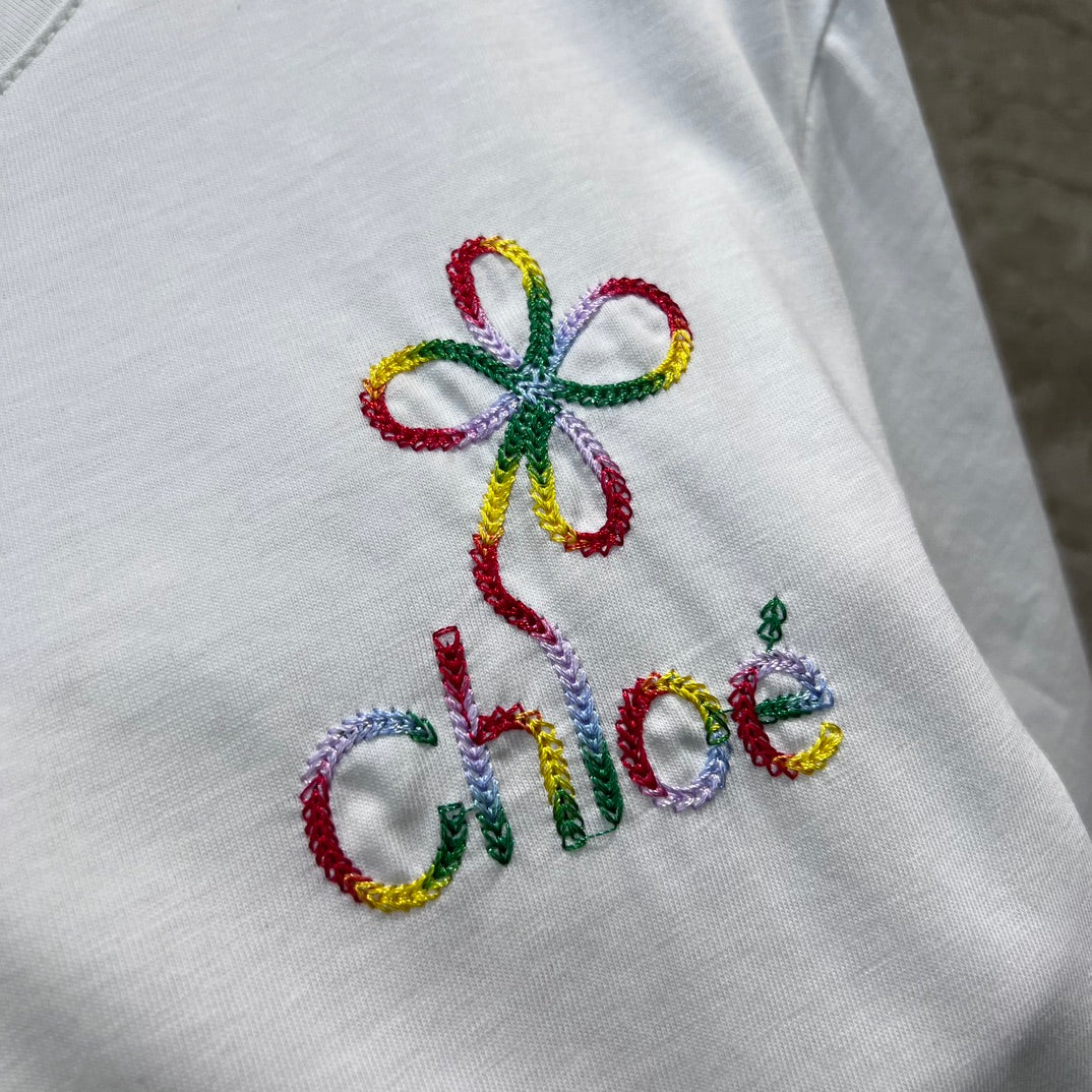 克羅C-2403 24SS春夏季新款字母花朵刺繡短袖TEE 白色
