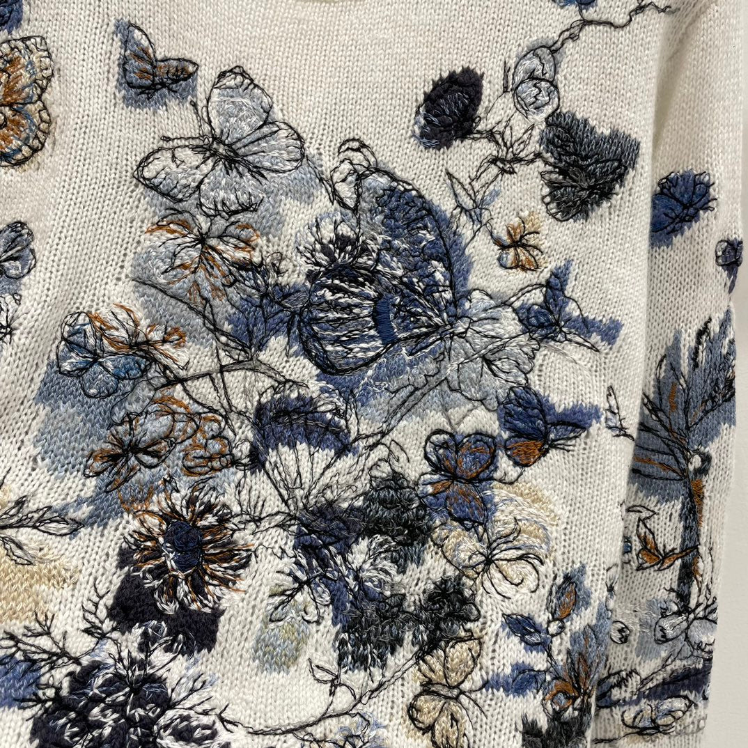 迪D家-2403 新品滿繡蝴蝶花卉羊絨刺繡套頭衫
