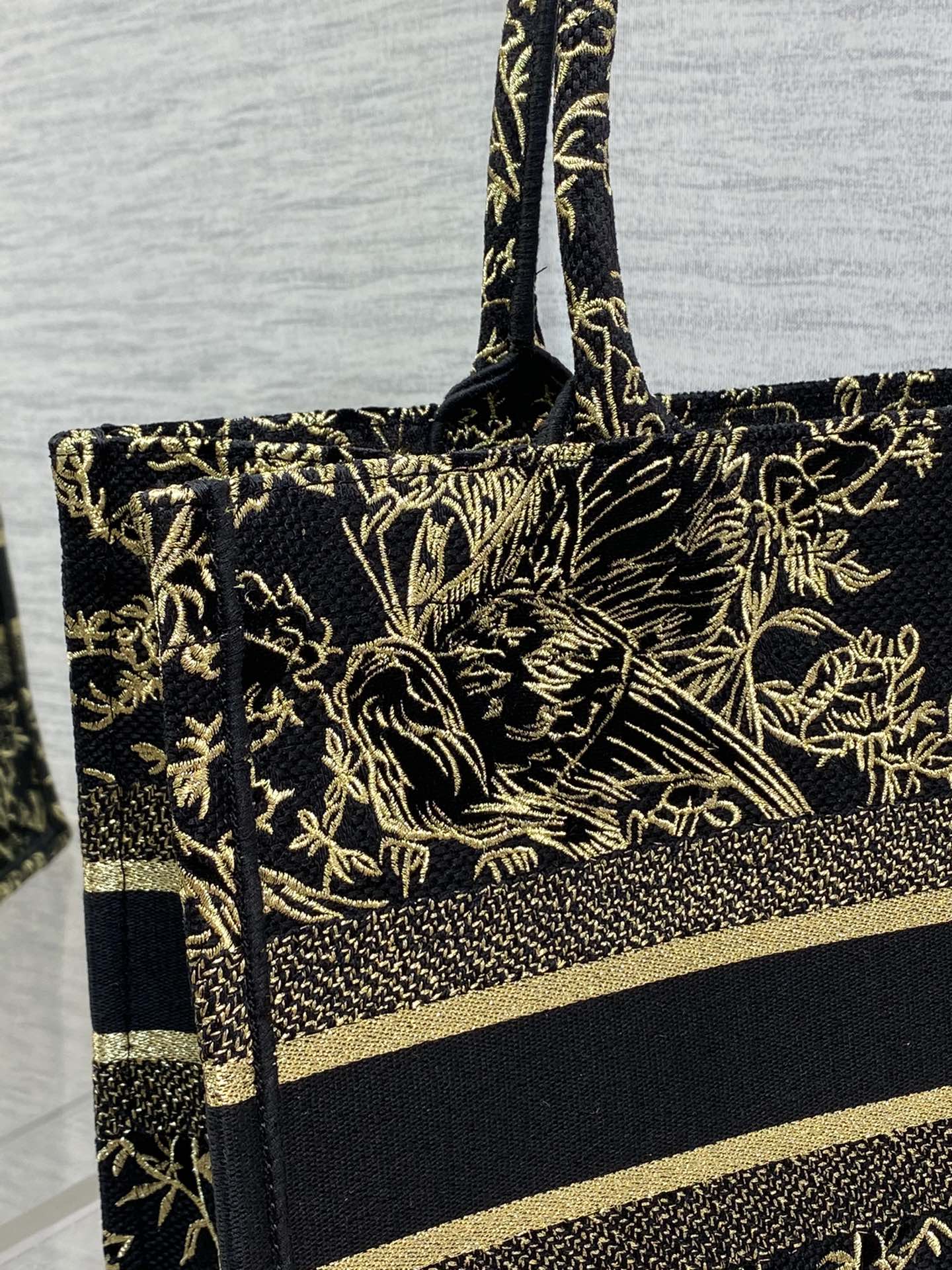 迪D家-BookTote 刺繡手袋 金絲線系列 36x18x28cm