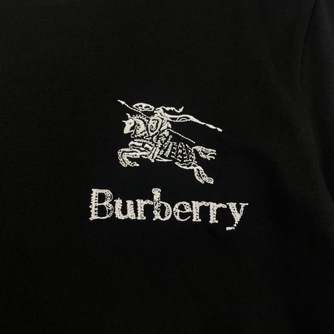 巴B家-2403 刺繡戰馬字母logo圓領短袖TEE 三色