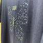 迪D家-2403 蝴蝶刺繡logo圓領短袖TEE 藍色