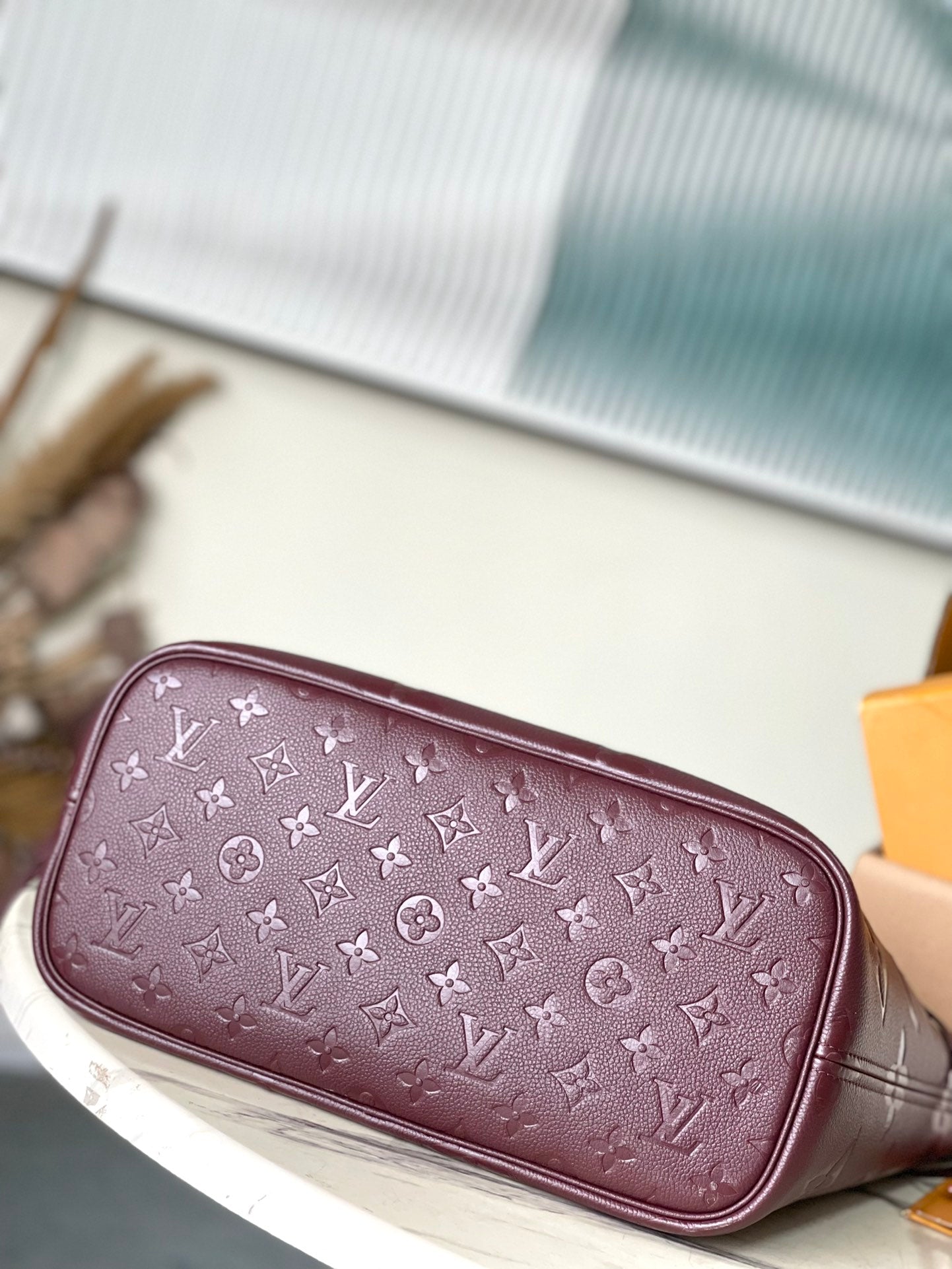 M45686 路L家-Neverfull MM 手提包 酒紅色
