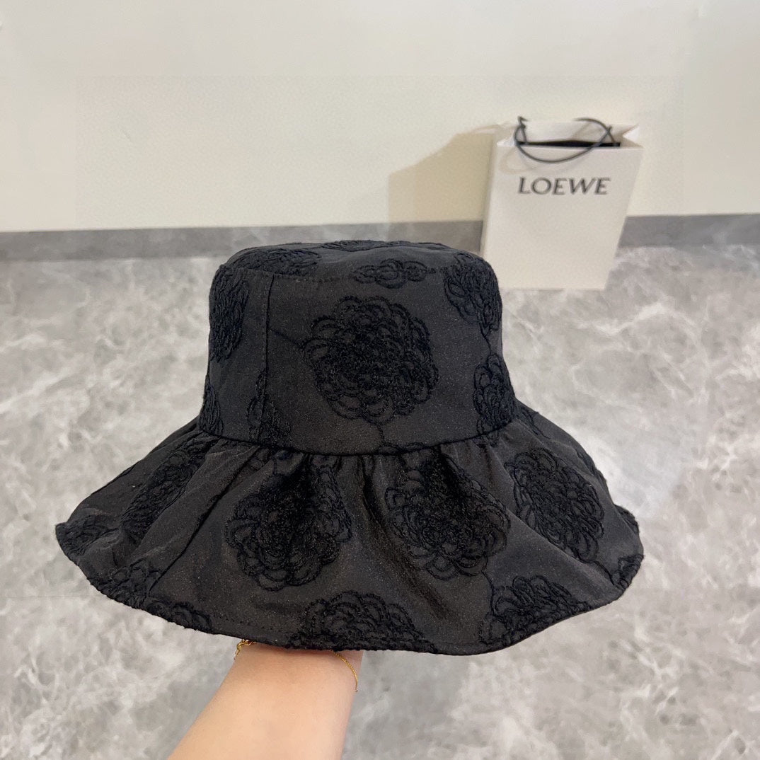 小香家-2024新款刺繡花瓣遮陽帽 黑色