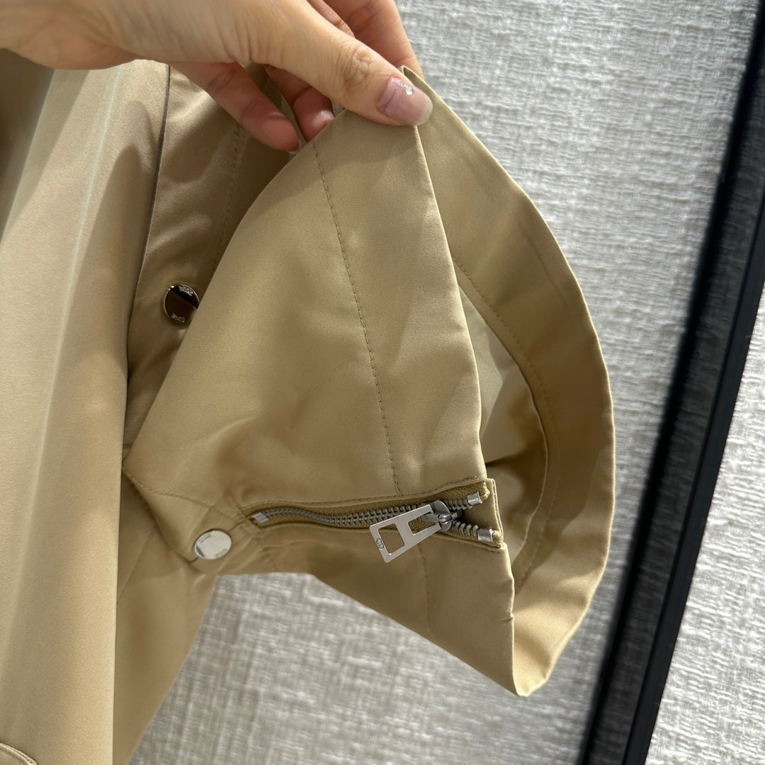 迪D家-2403 24早春新品斗篷風衣外套