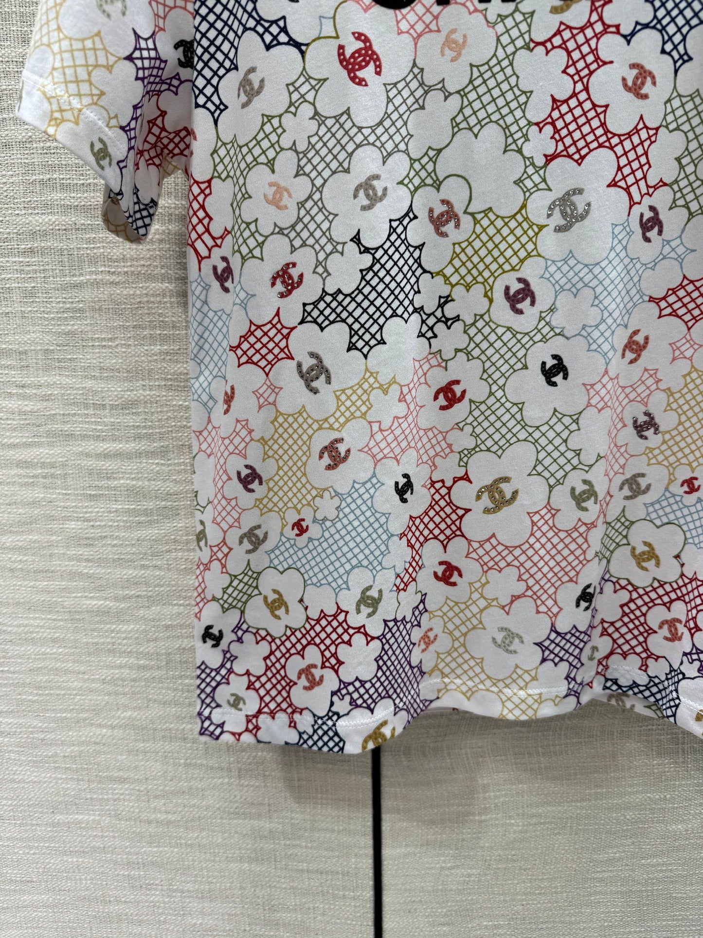 小香家-2403 重工珠片圓領短袖TEE