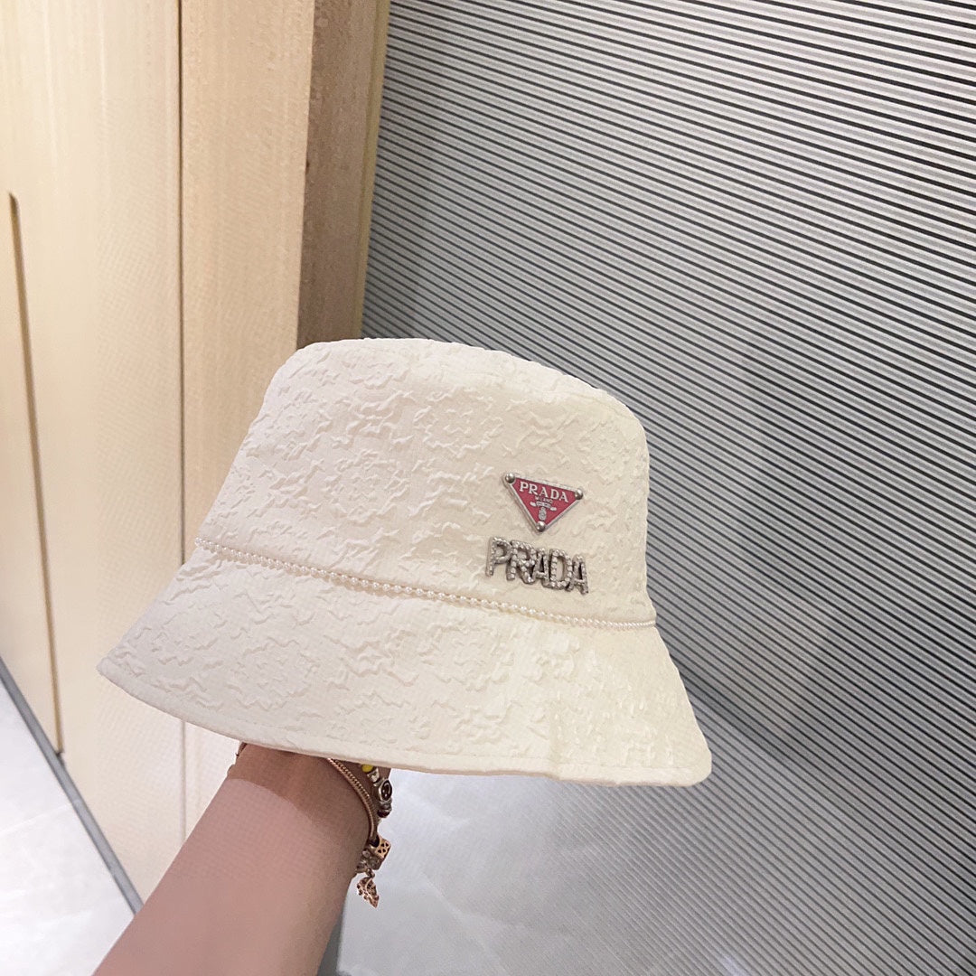 普P家-2023新款小香風珍珠鍊漁夫帽 白色