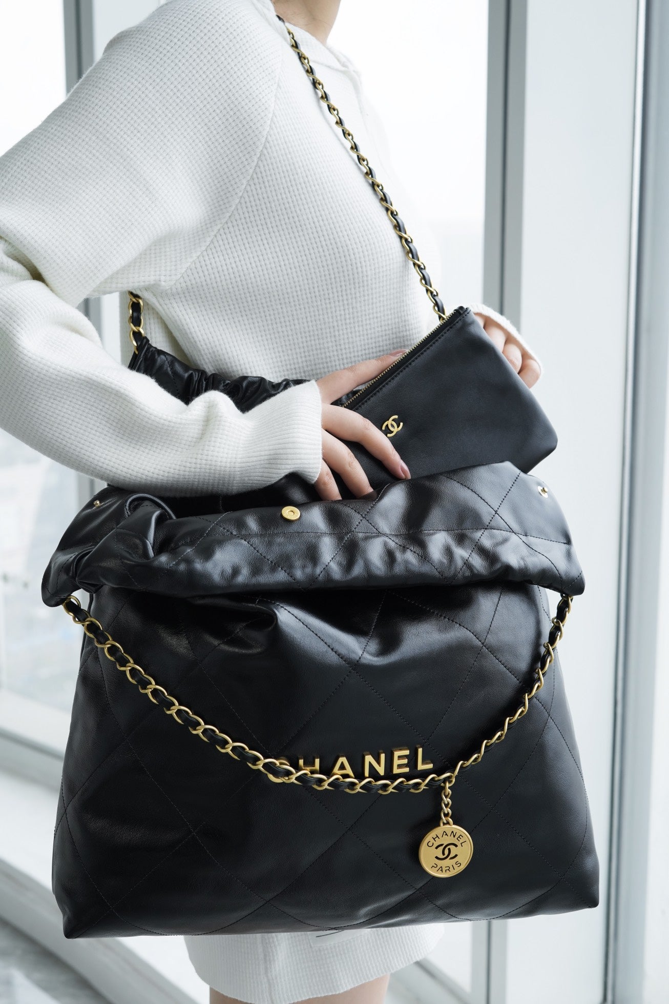 小香家-Chanel 22號手袋 黑金色大號