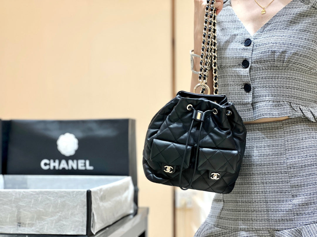小香家-Chanel 23B 雙肩包背包 黑色