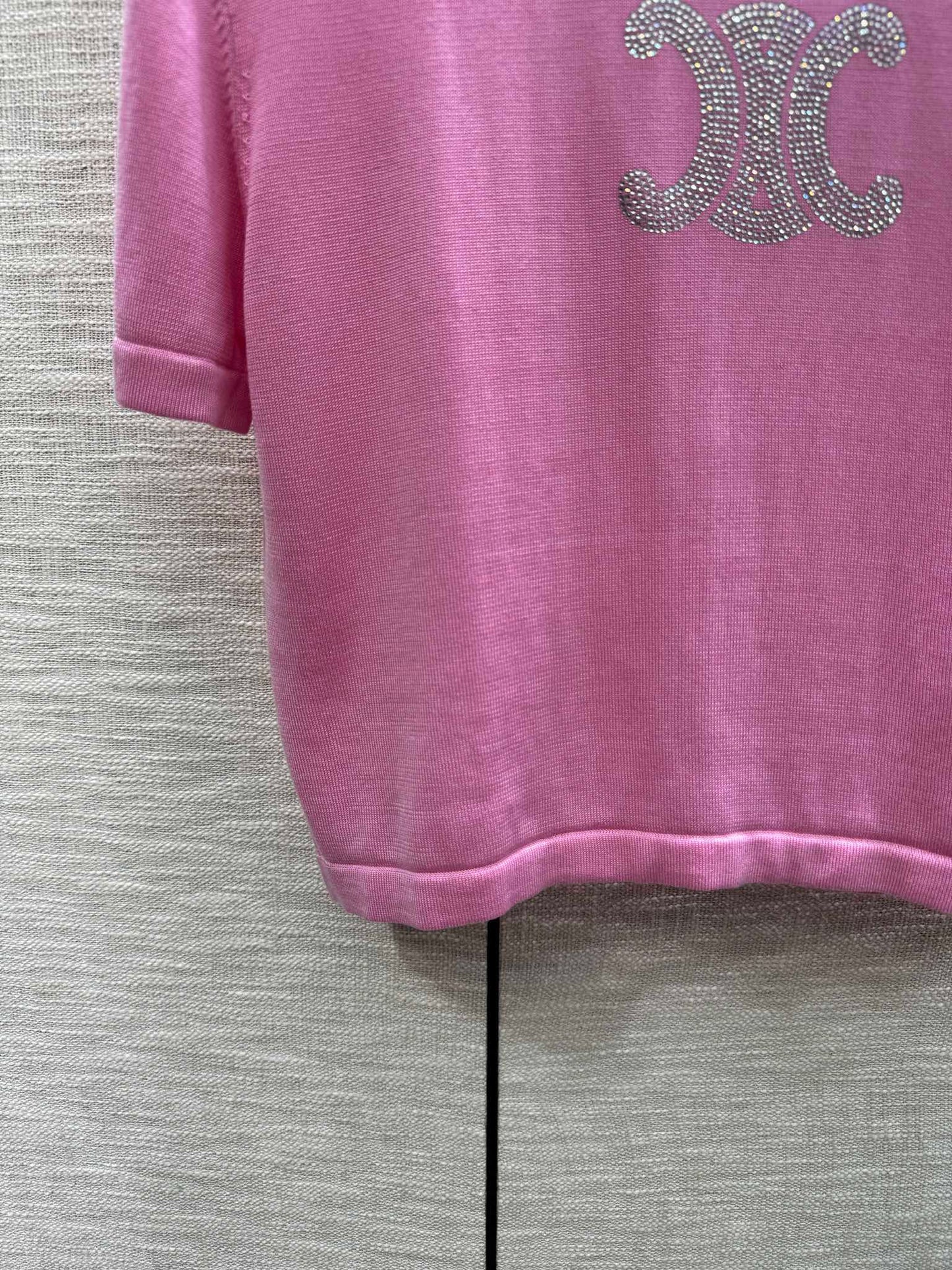 賽C家-2403 24春夏燙鑽logo針織短袖 粉色