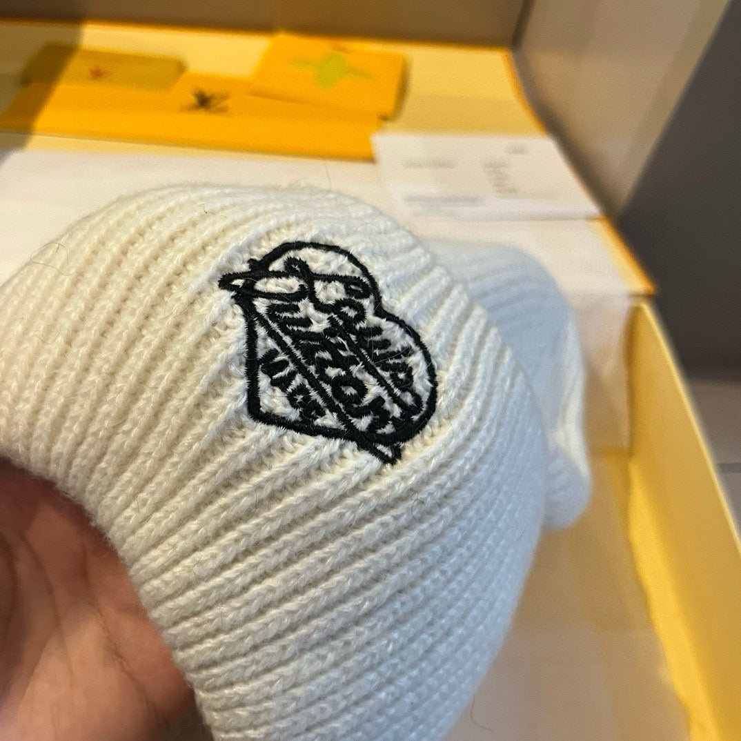 路L家-刺繡針織帽 白