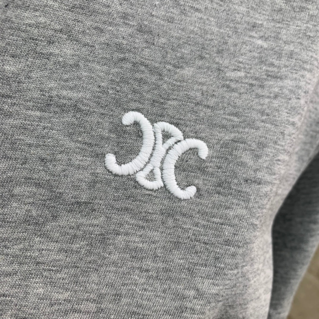 賽C家-2403 凱旋門刺繡撞色邊短袖TEE