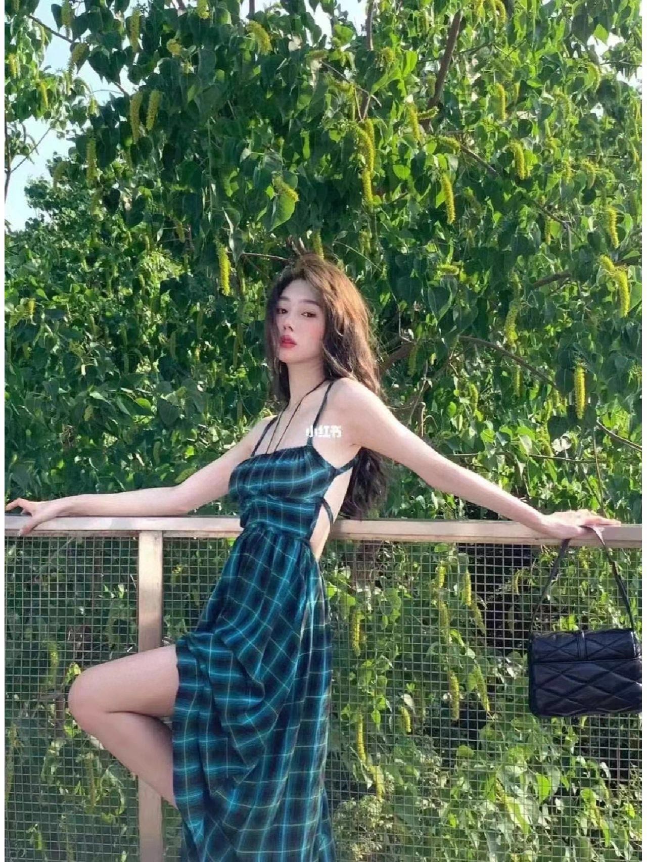 聖Y羅-絎縫羊皮肩背包 黑色 上身圖