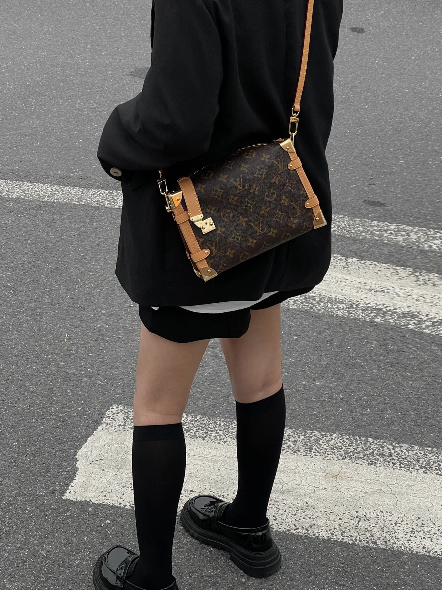 M46358 路L家-Side Trunk MM 手提肩背包