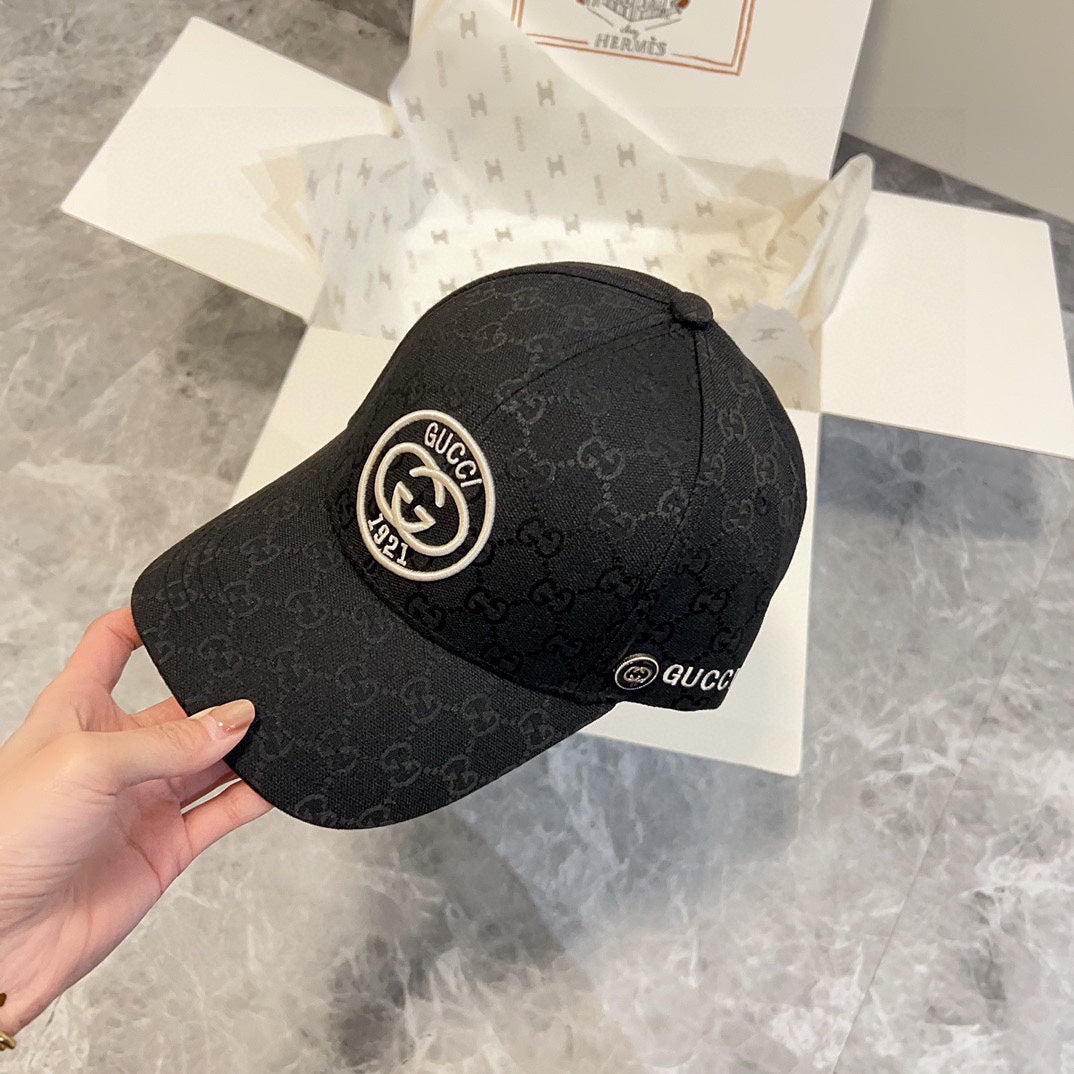 古G家-2024新款 重工刺繡Logo棒球帽 黑色