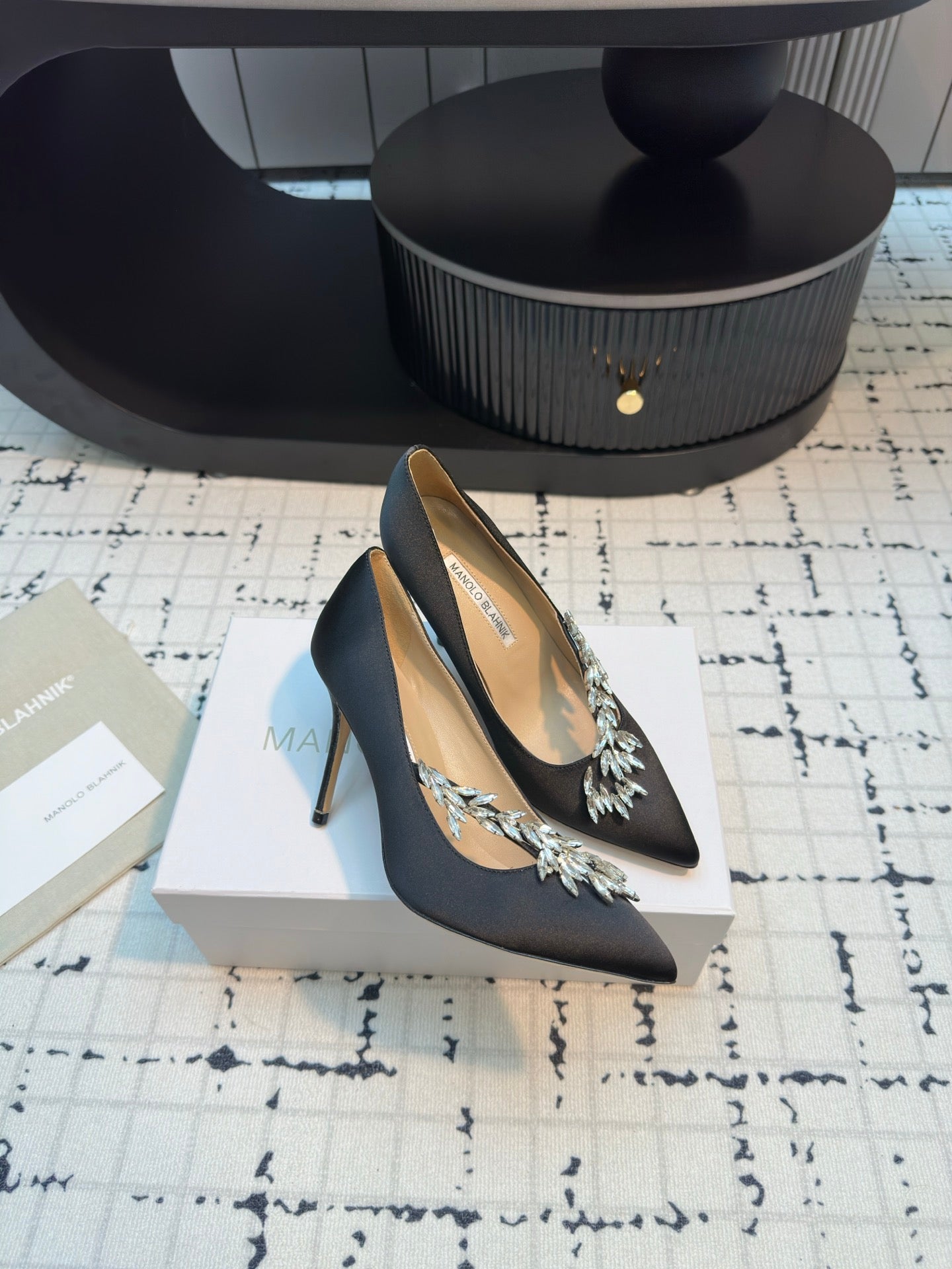 Manolo Blahnik-2024 高跟鞋 黑色