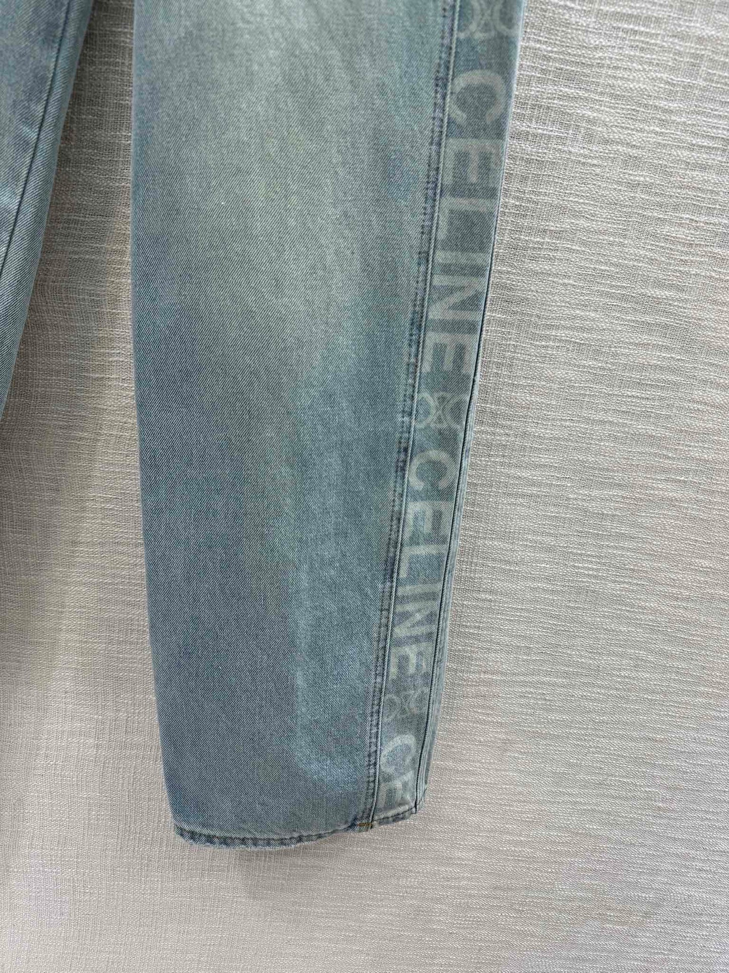 賽C家-2404 撞色logo高腰直筒牛仔褲