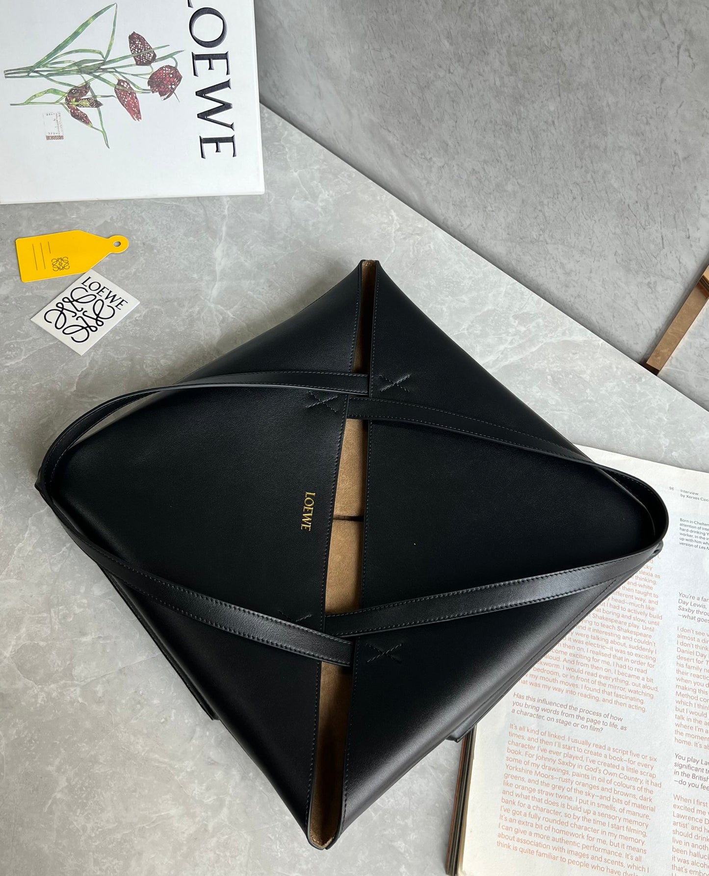 熱銷款 羅L威-PUZZLE FOLD 托特包 經典黑