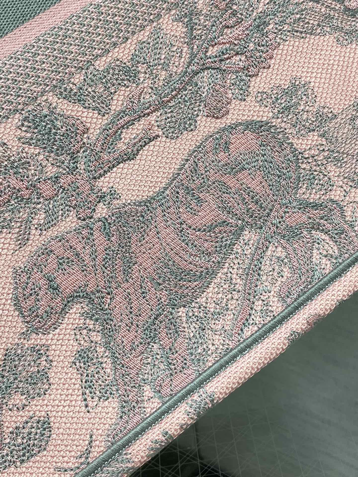 迪D家-Book Tote 2023春夏系列 動物園茹伊灰粉 大號