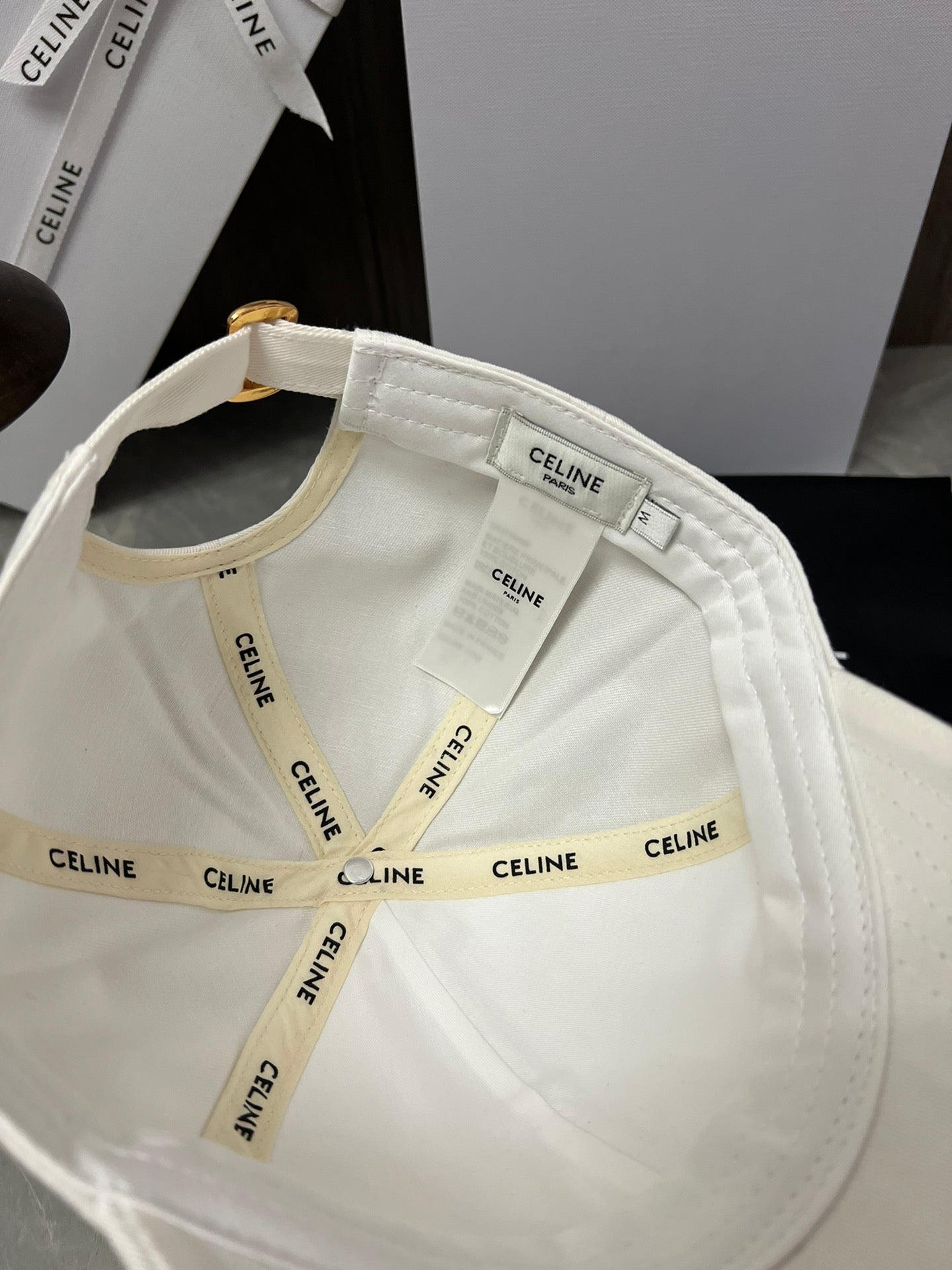 賽C家-官網同款凱旋刺繡棒球帽 純白色