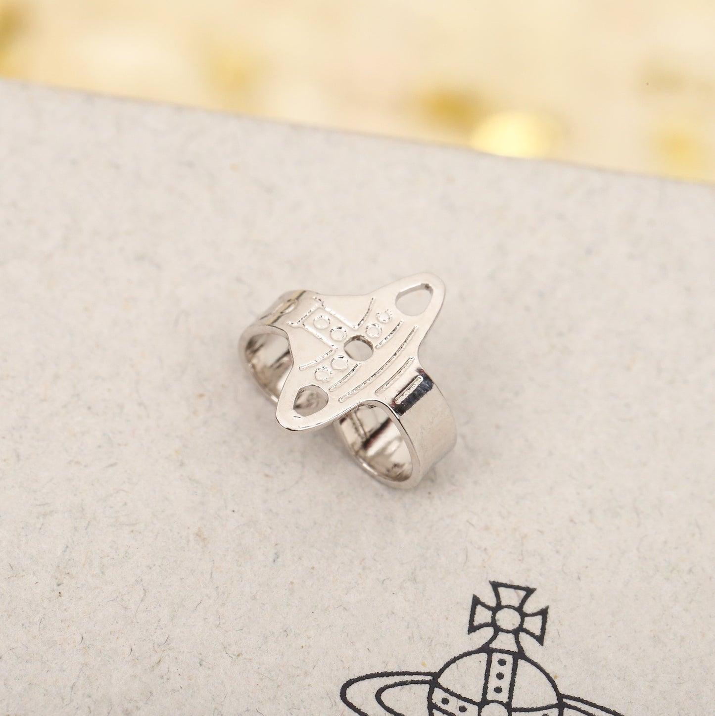 Vivienne westwood-耳環015