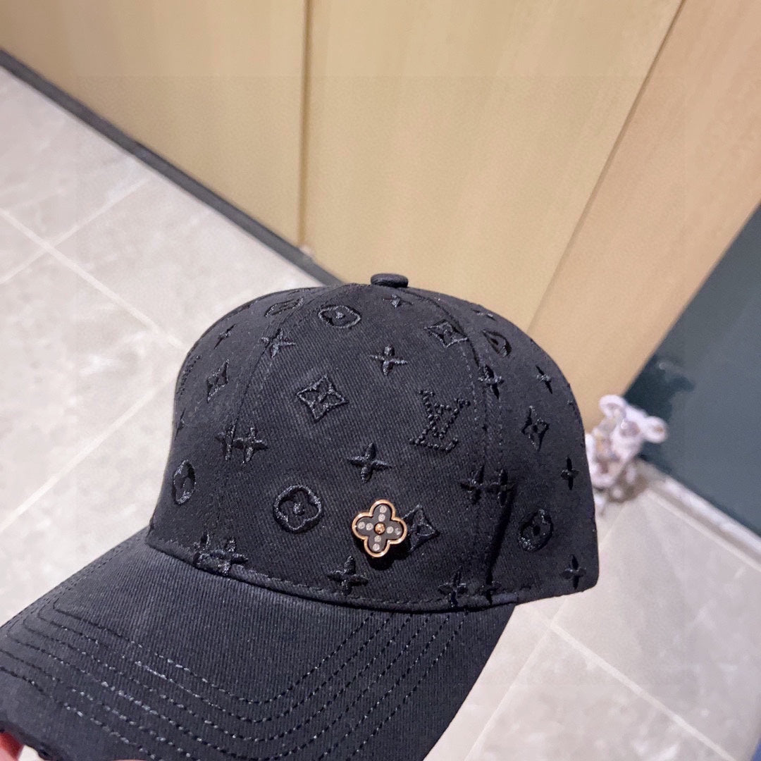 路L家-2023新款刺繡老花簡約棒球帽 黑色