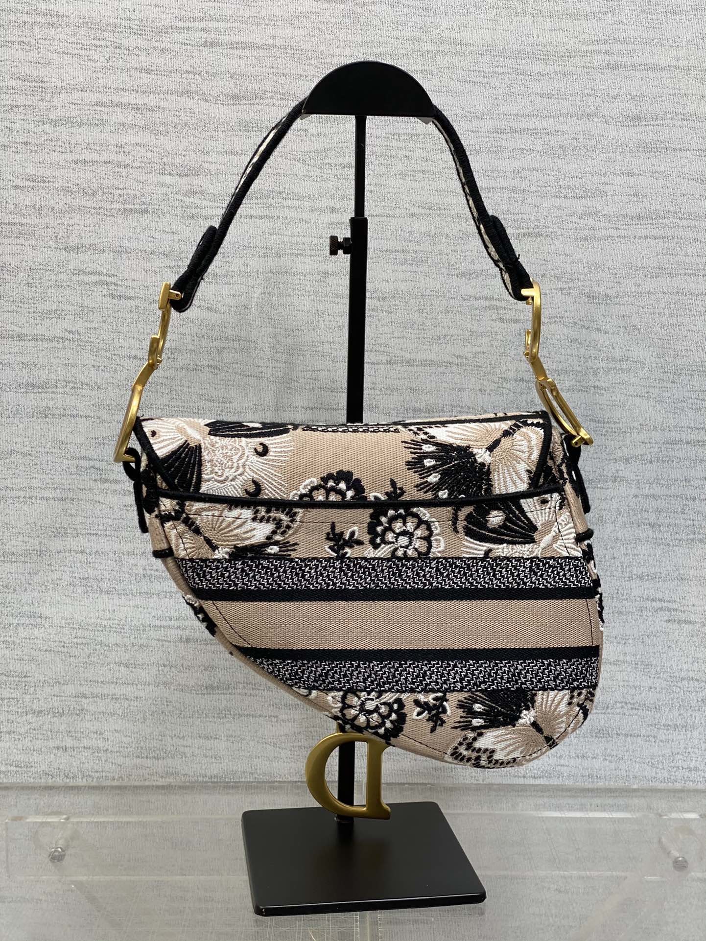 迪D家-Saddle蝴蝶刺繡馬鞍袋 米色