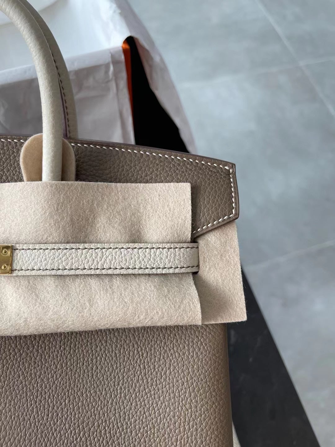 小愛款-Birkin 25 Togo 大象灰拼奶昔白 金扣 U刻