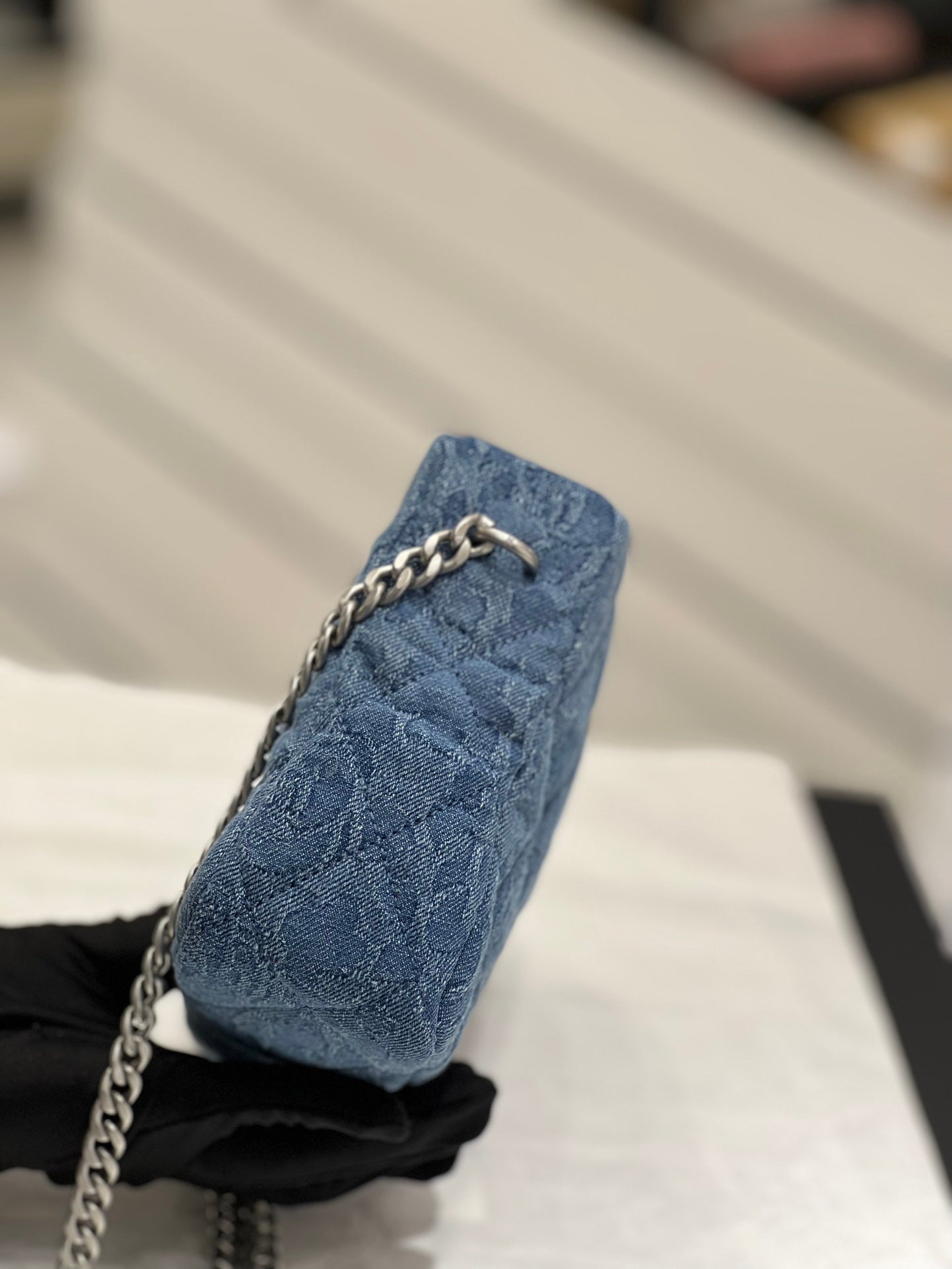 小香家-2023春夏系列 丹寧牛仔山茶花愛心扣 HoBo包