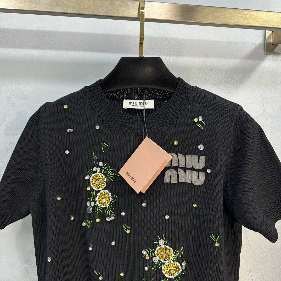 穆Ｍ家-2404 夏季新款重工釘珠針織上衣