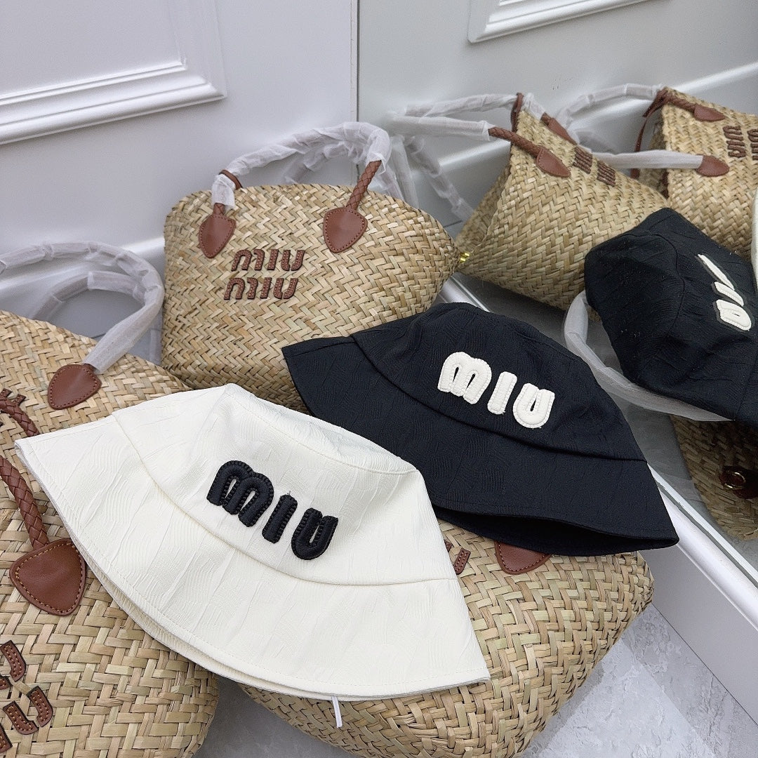 穆M家-新款百搭字母刺繡漁夫帽